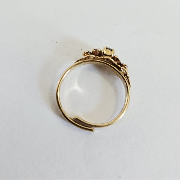 Vintage Sarah Coventry Gold Tone Clear Red Rhinestone Cluster Adjustable Ring - Picture 3 of 7